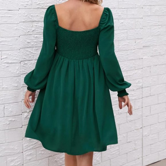 Maternity green Shirred Bodice Square Neck Lantern long Sleeved  Dress - Picture 5 of 5